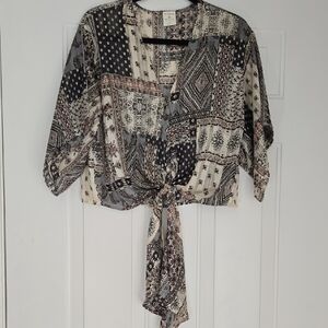 By Together Boho Print Tie-Front Blouse